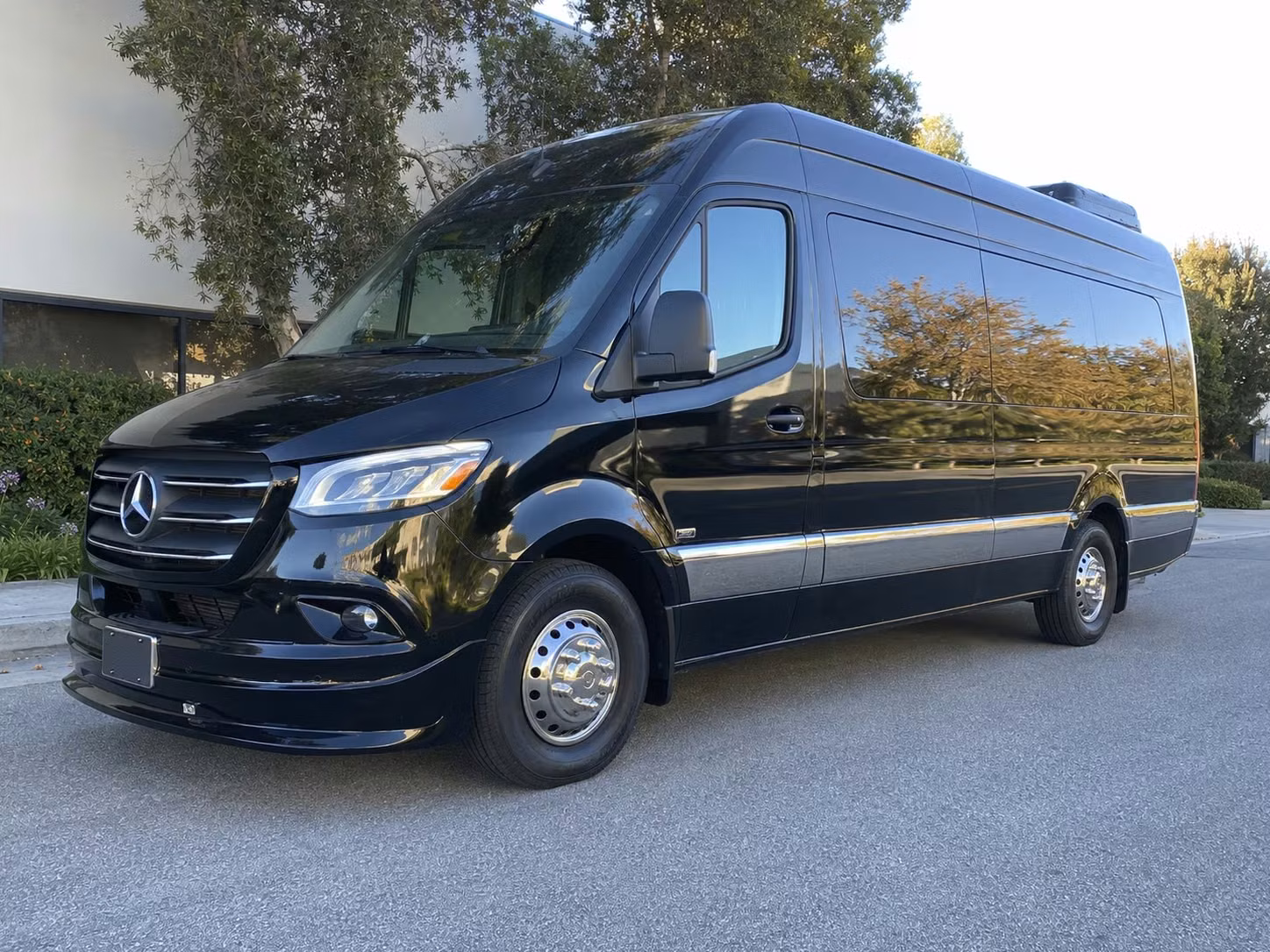 bus rentals for columbia proms homecomings